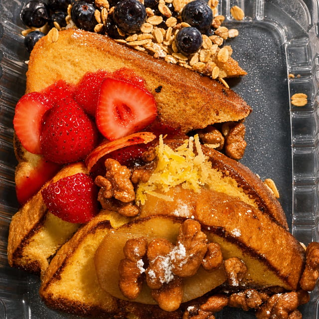 Volo French Toast (Flight).